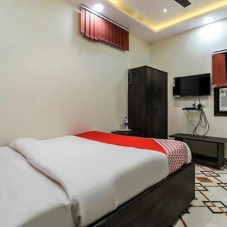 Oyo Hotel City Palace Kanpur Luaran gambar