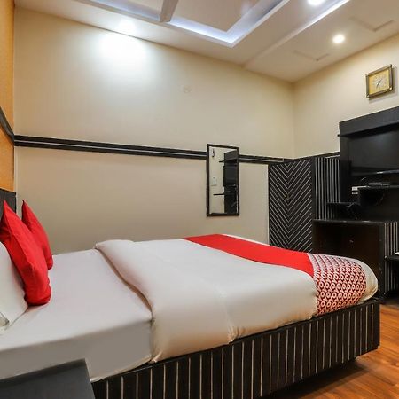 Oyo Hotel City Palace Kanpur Luaran gambar